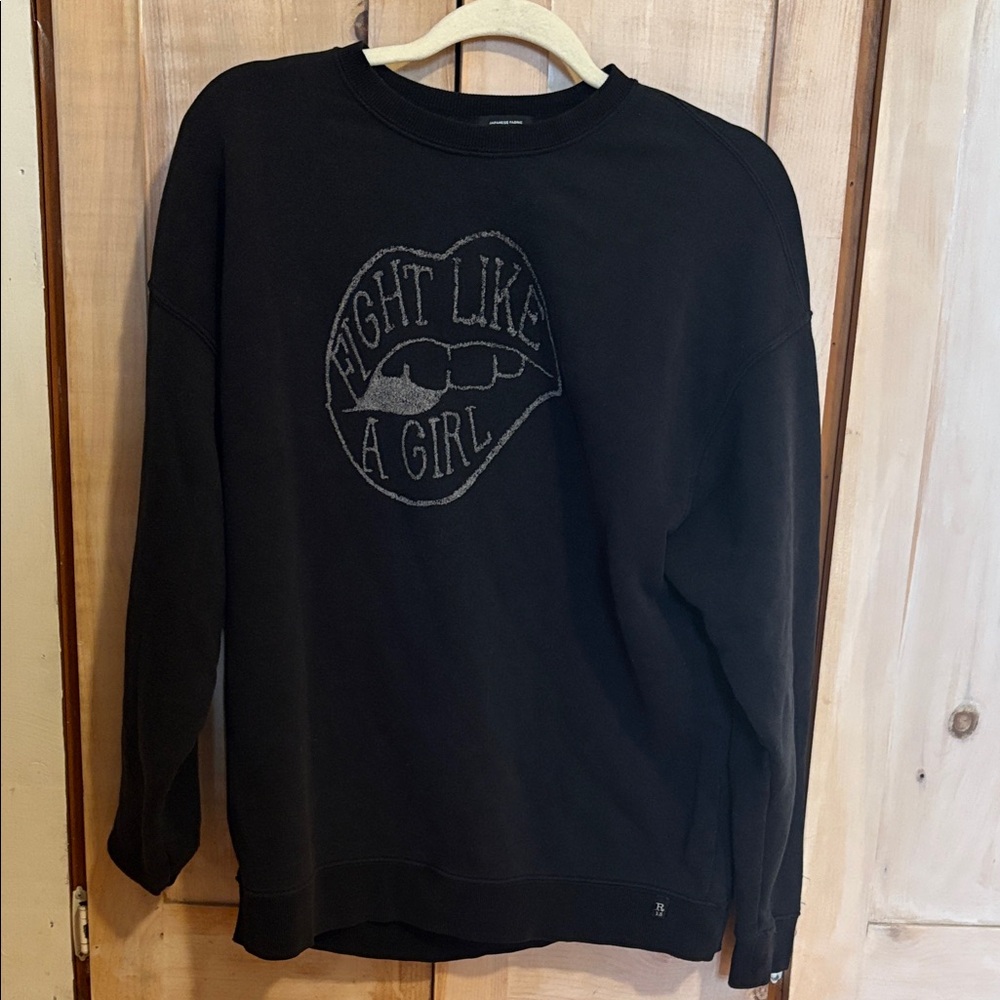 R13 fight like a girl graphic top